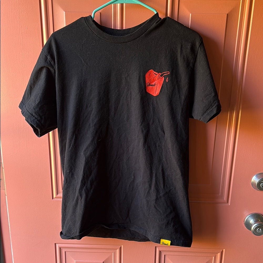 Donut media mens medium t shirt